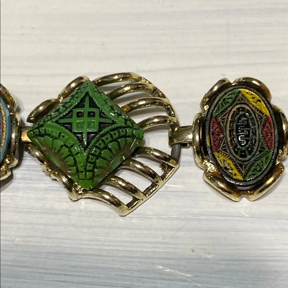 PRETTY Vintage Glass & gold tone Matrix Bracelet jewelry